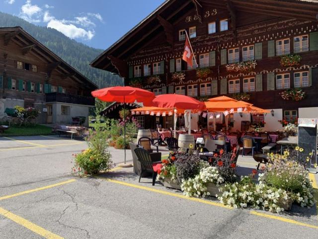 Auberge De L'Ours Vers L'Eglise Buitenkant foto